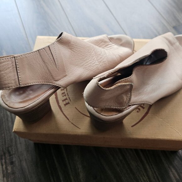 Bueno handmade shoe - Picture 6 of 6